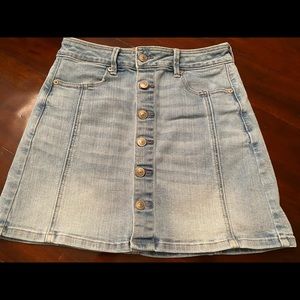 American Eagle denim skirt sz 4